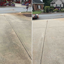 House-Washing-Window-Cleaning-Driveway-Pressure-Washing-in-Greenville-SC 5
