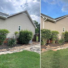 Oxidation-Removal-in-Easley-SC-Vinyl-Siding-Restoration 0